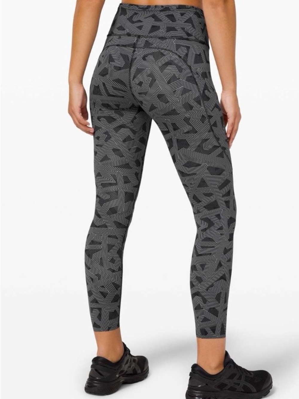NWT Lululemon Fast and Free Tight II 25”Non-Reflective Textured Labyrinth SIZE 8